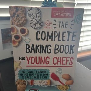 Brand New Baking Book for Young Chefs